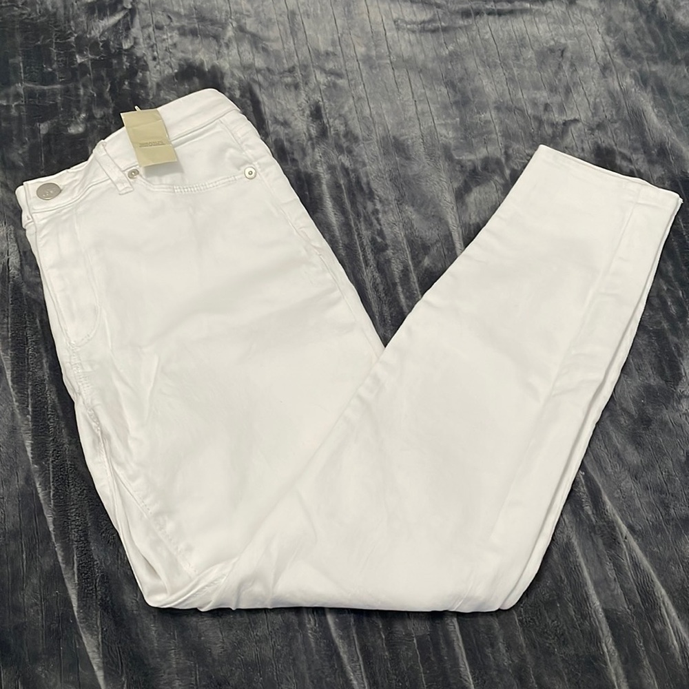 NWT White Skinny Jeans